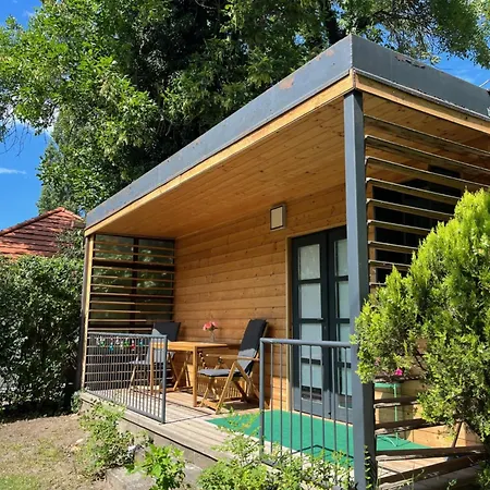 Vakantiehuis Malna Privat Nyaralo *